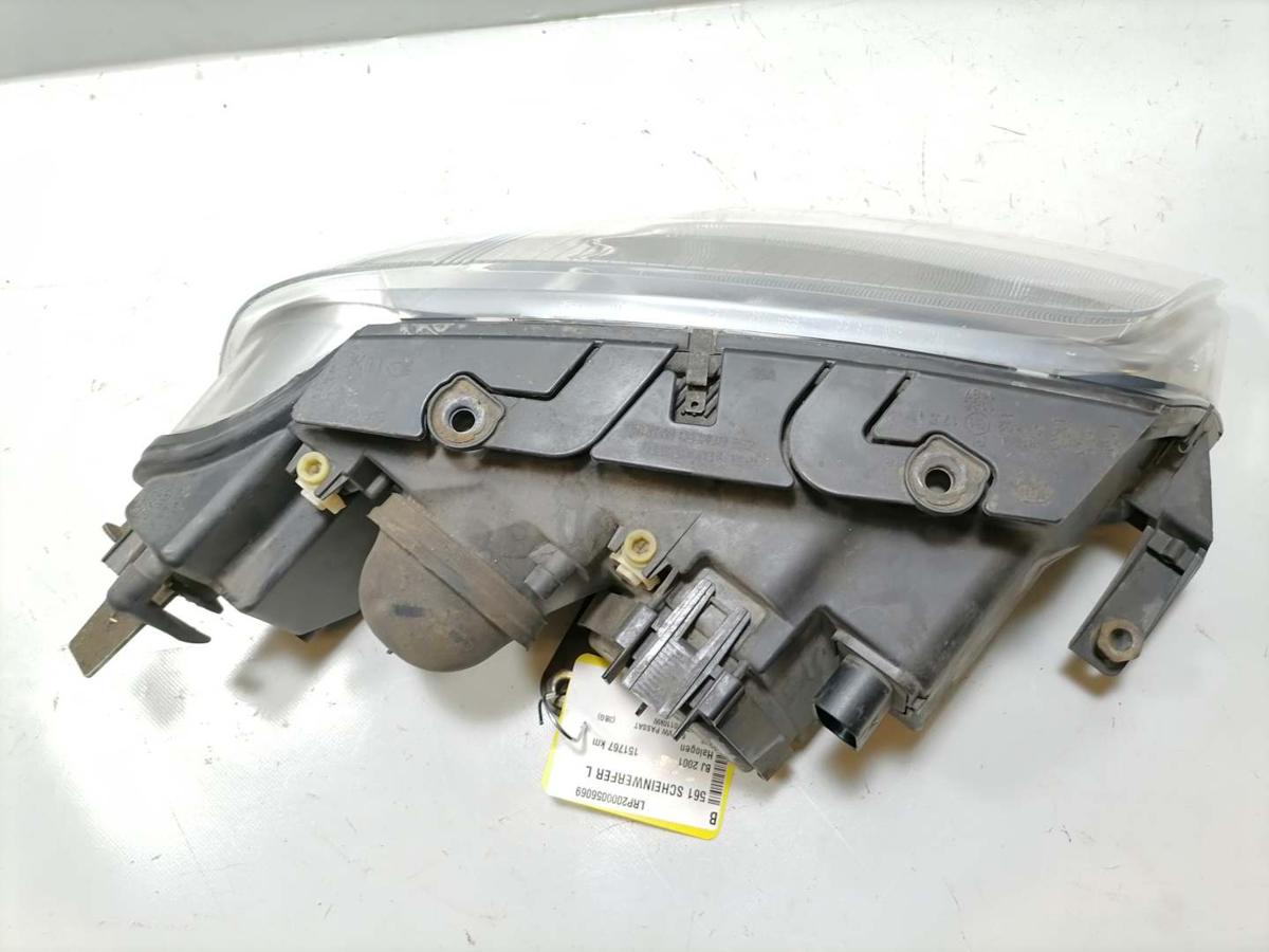 VW Passat 3BG original Scheinwerfer links Halogen BJ01